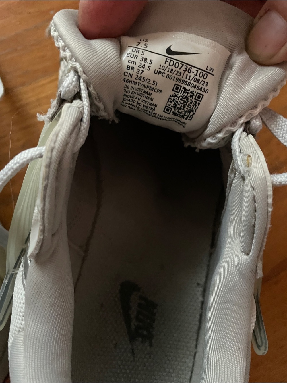 Nike Beige and White Mesh Trainer Sneakers - Picture 5 of 5
